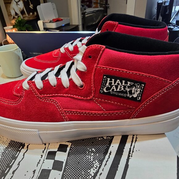 VANS Skate Half Cab VN0A5FCDY52 RED WHITE MID TOP SHOES LEATHER MEN'S 10.5 NEW - Picture 1 of 10